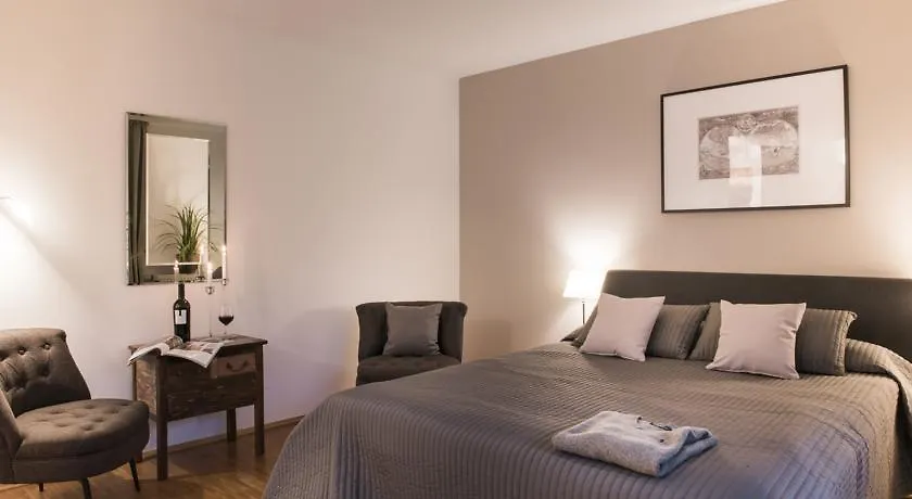 ** Aparthotel Parkside Apartment House Dusseldorf Germany
