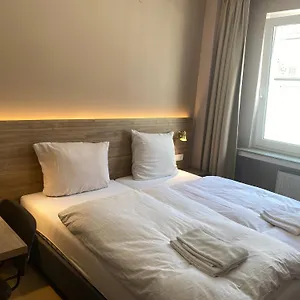 Hotel Petite Koenigsallee Self Check-in
