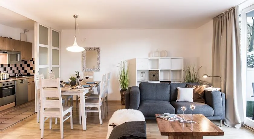 Parkside Apartment House Dusseldorf Aparthotel